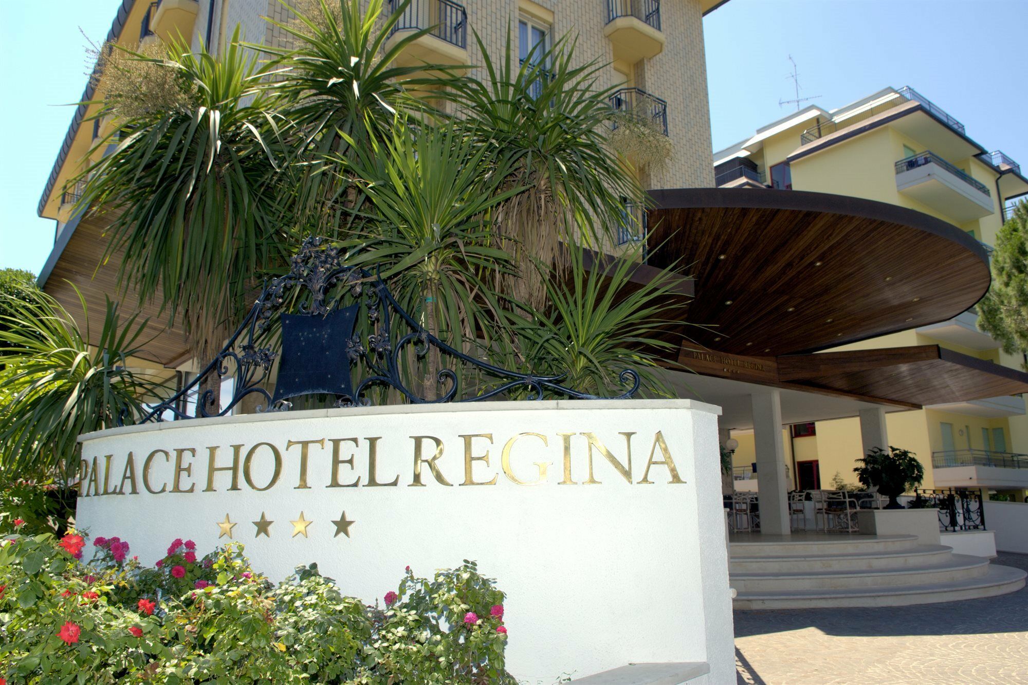 Palace Hotel Regina Bibione Exteriör bild